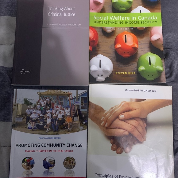 social service worker textbooks. - Picture 1 of 3